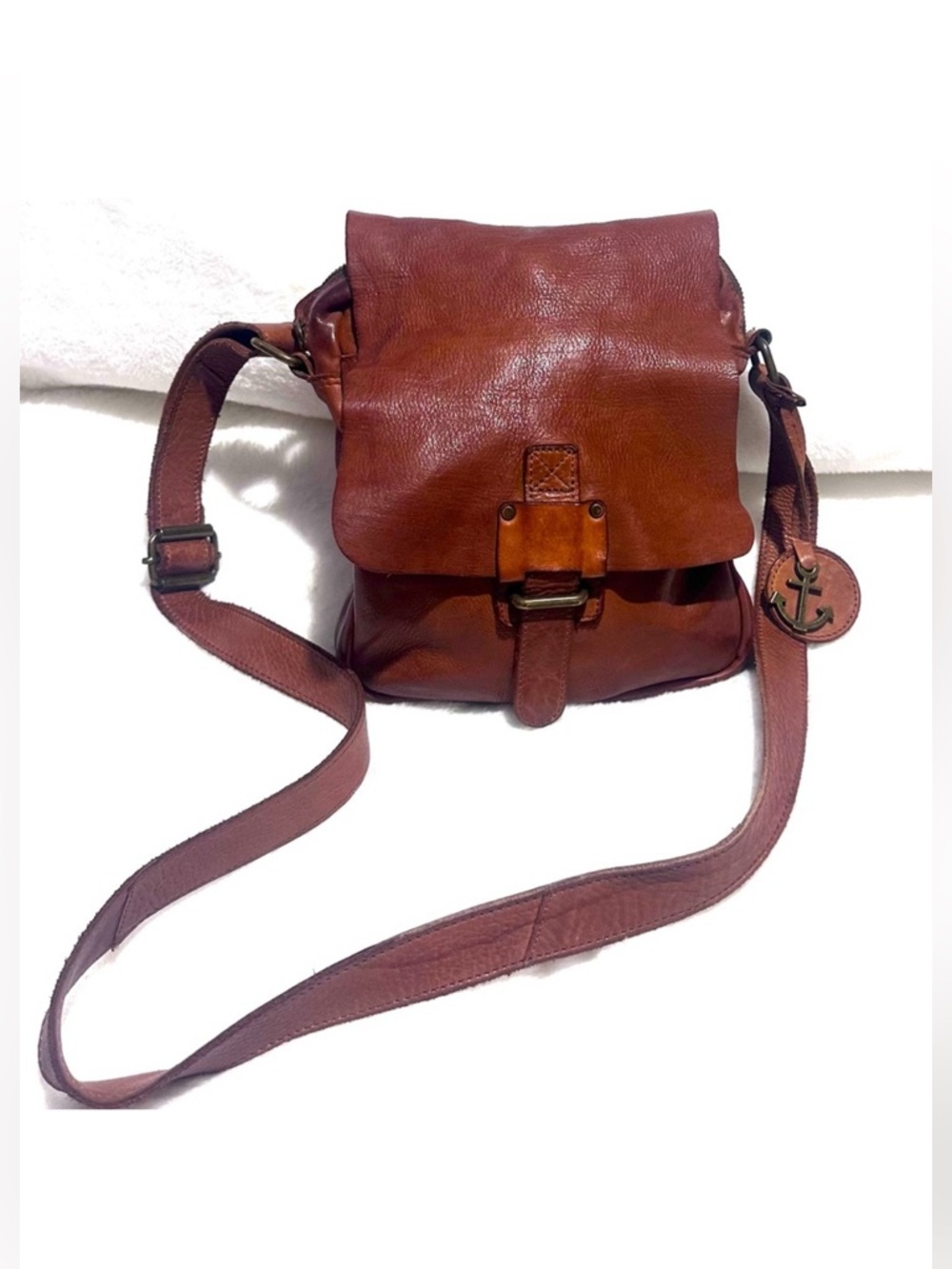 HARBOR 2ND Leather Crossbody
